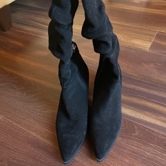 BLONDO Waterproof Pull On Suede Leather Heeled Boots size 8.5 - Picture 2 of 8